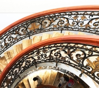 CẦU THANG NHÔM ĐÚC T011