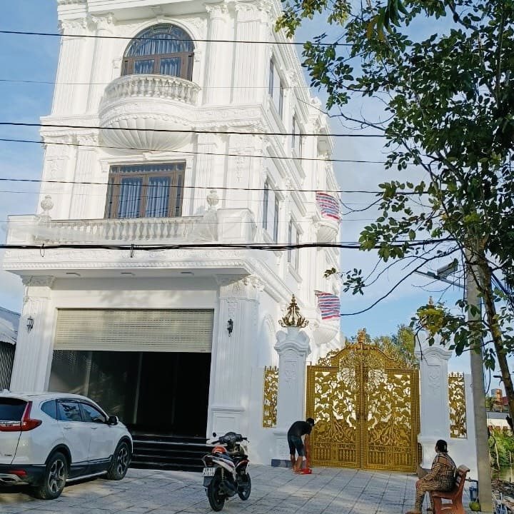 cổng nhôm đúc tại cà mau