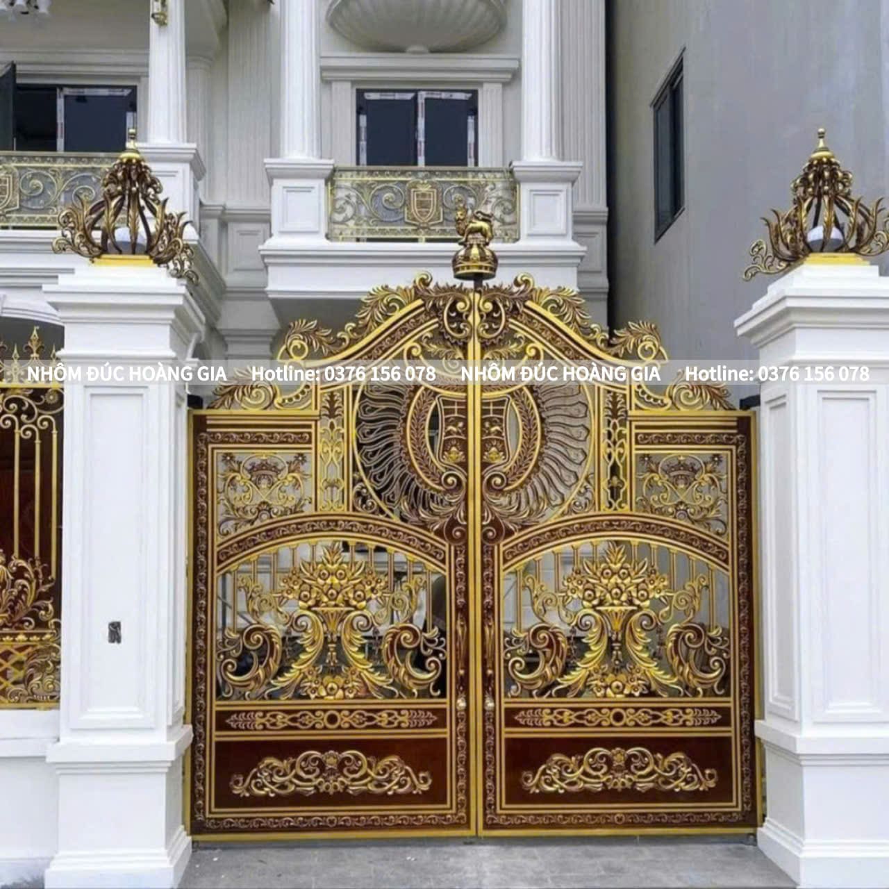 cổng nhôm đúc hoa lá tây