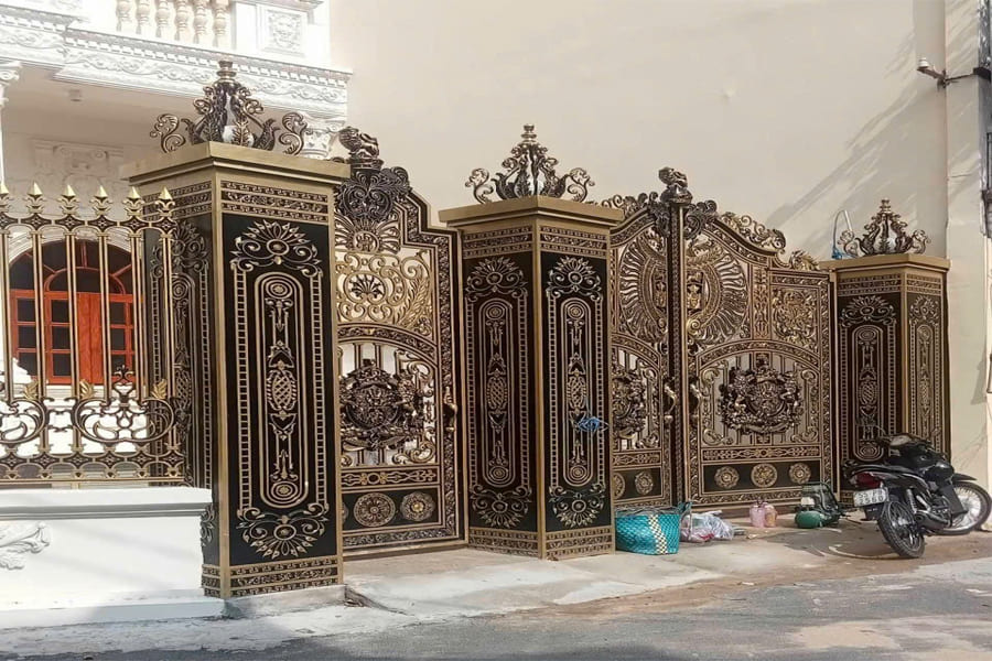 cổng nhôm đúc phú nhuận