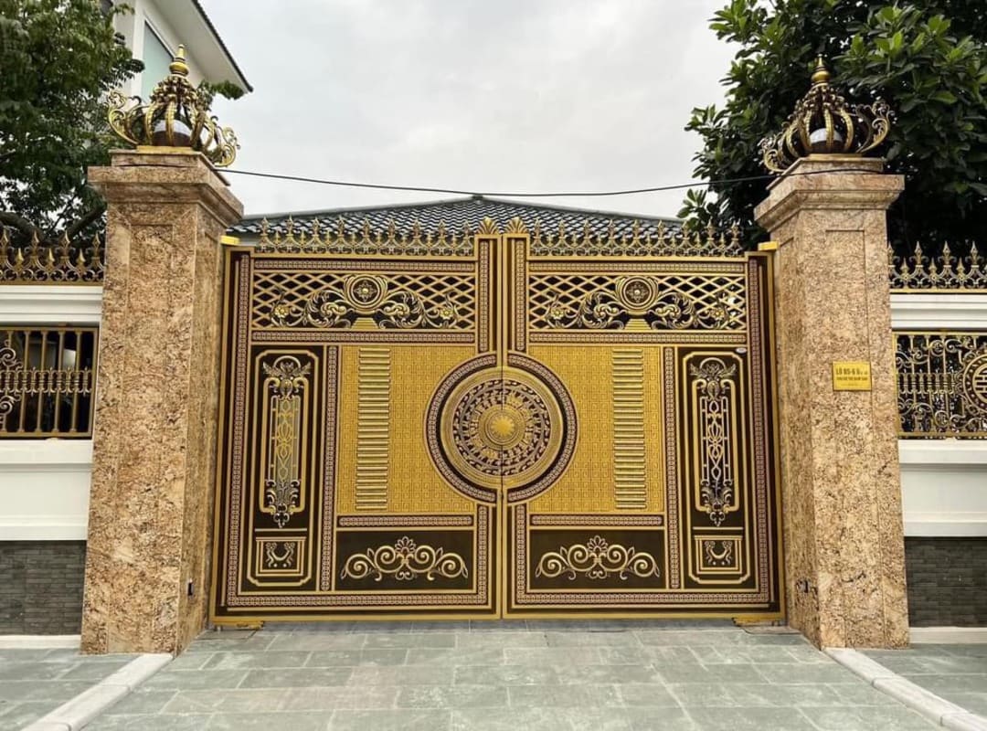 cổng nhôm đúc tphcm