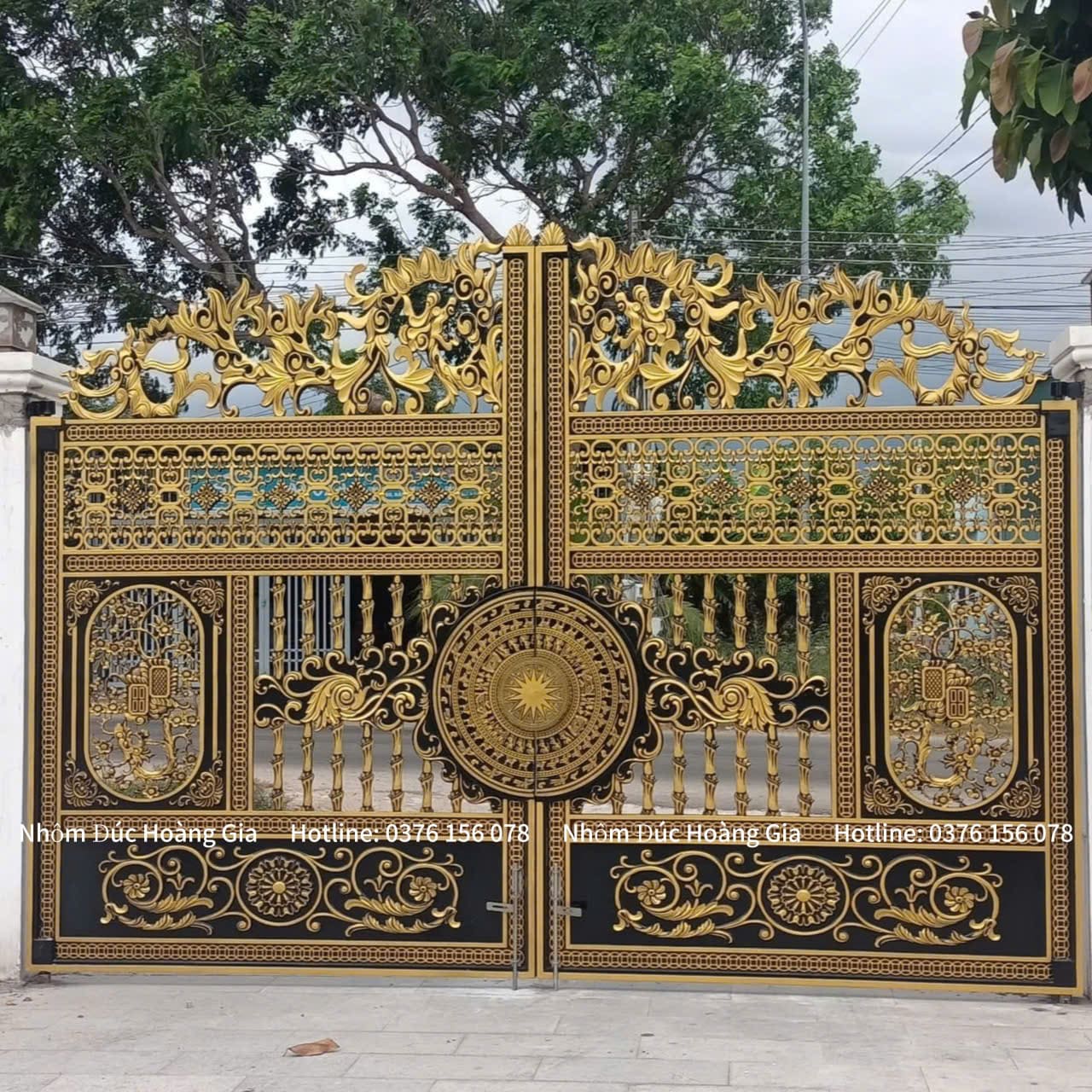 Giá cổng nhôm đúc trống đồng