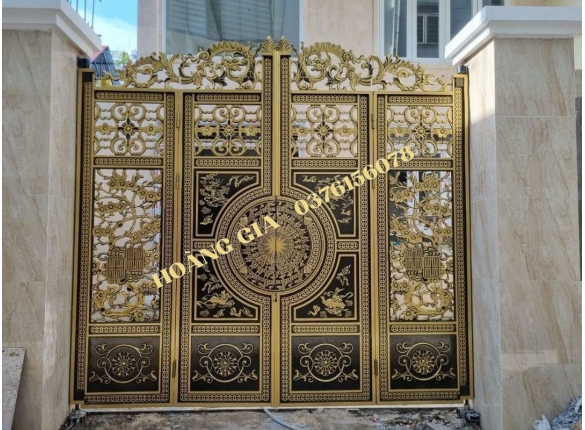 CỔNG NHÔM ĐÚC 4 CÁNH P002